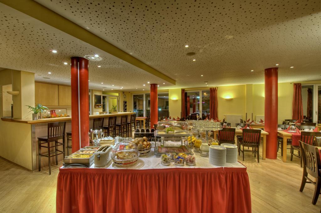 Hotel Bon Prix Fischenich Εξωτερικό φωτογραφία