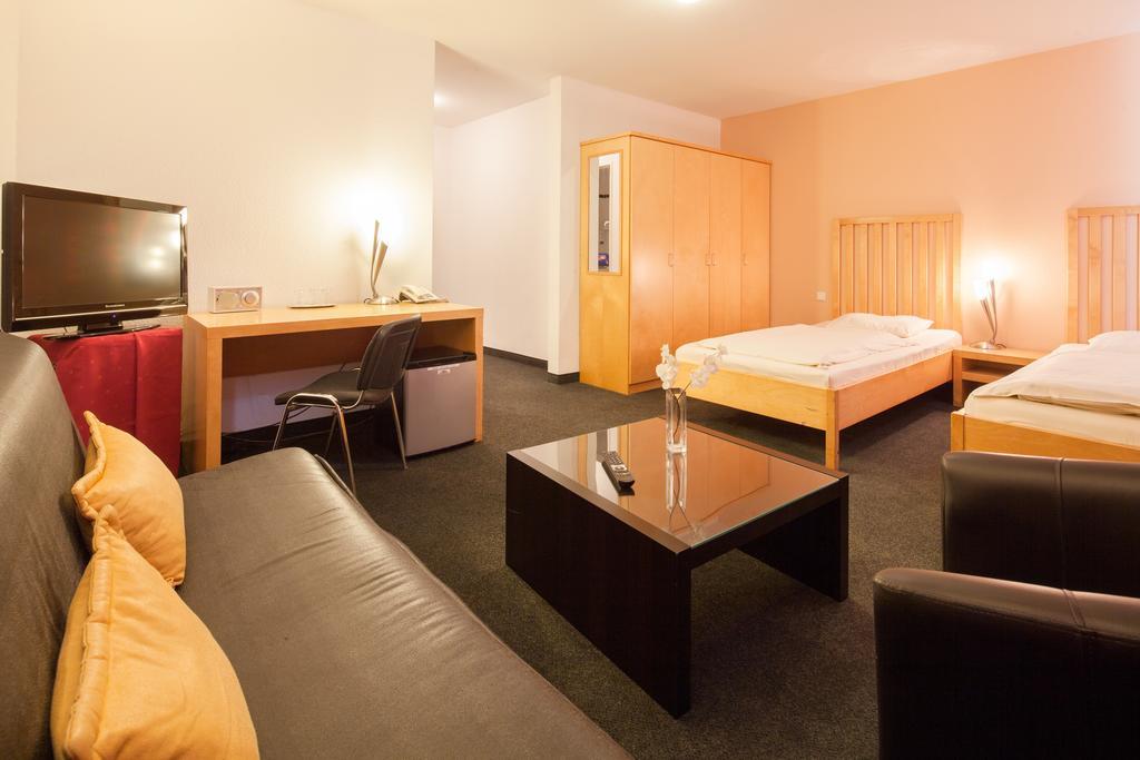 Hotel Bon Prix Fischenich Δωμάτιο φωτογραφία