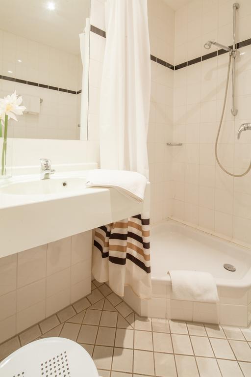 Hotel Bon Prix Fischenich Εξωτερικό φωτογραφία