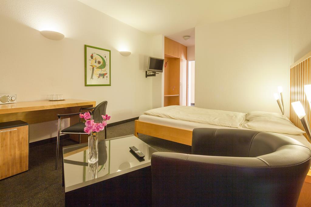 Hotel Bon Prix Fischenich Δωμάτιο φωτογραφία